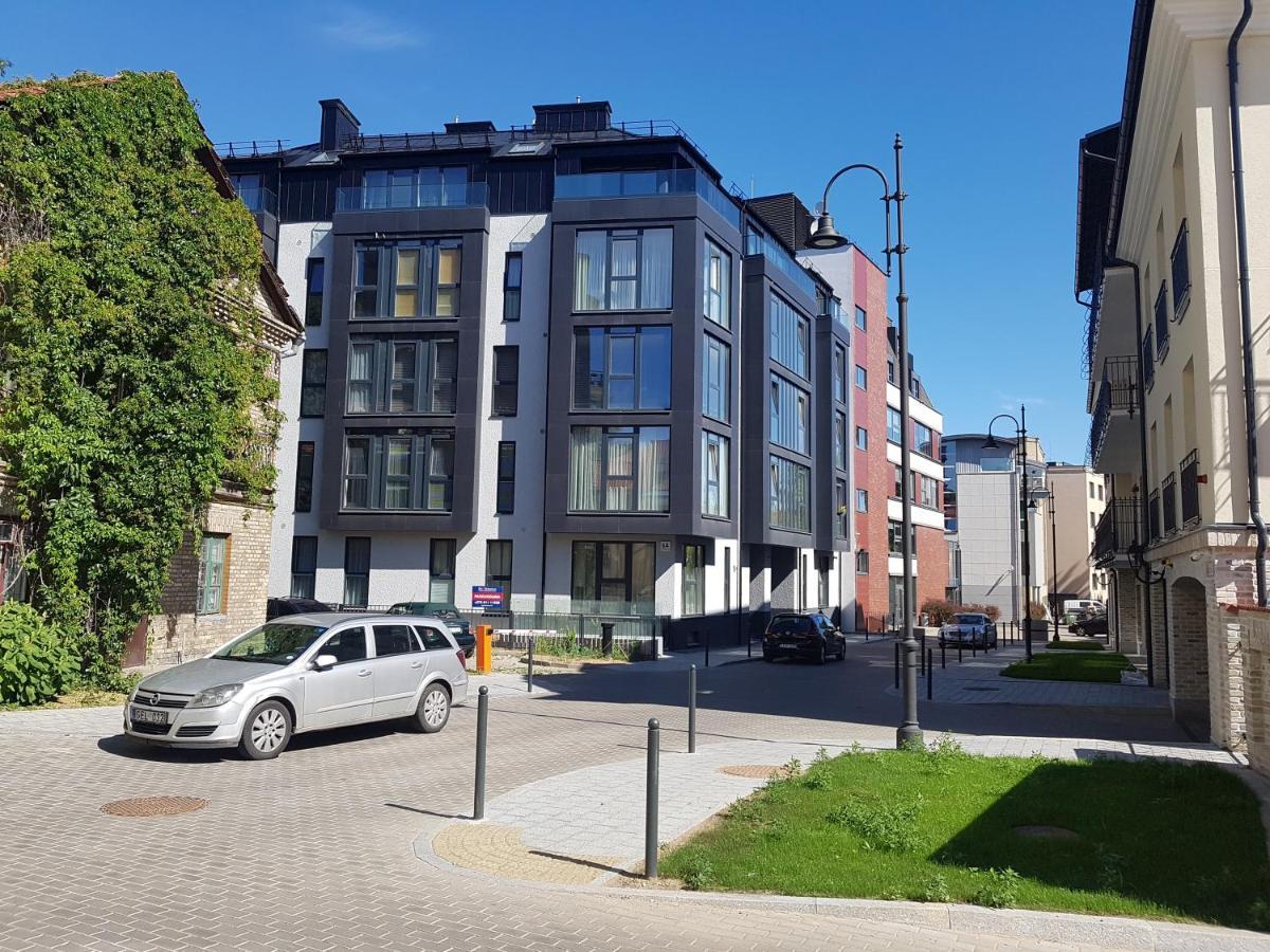 Happy Inn Egle, Self Check-In-24-7, A-C, Parking-In-The-Underground-Garage Vilnius Luaran gambar